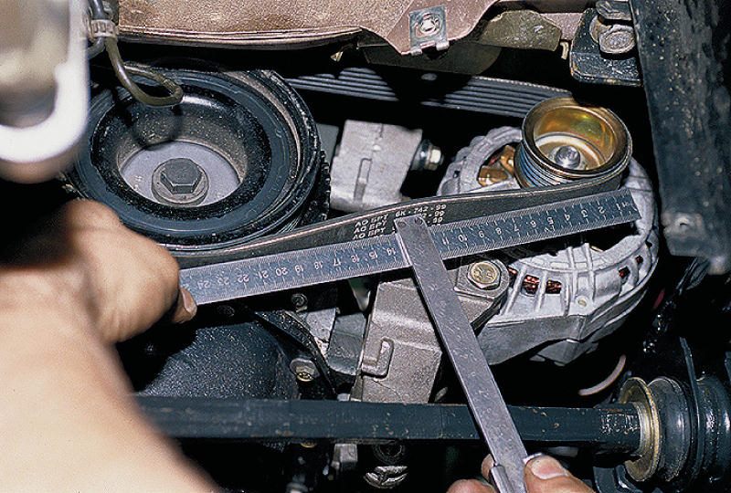Как определить износ ременного привода генератора Volkswagen Golf Учимся своими силами измерять его натяжение и натягивать Как провести работы по замене ремня или генератора