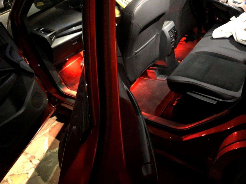 Как сделать подсветку ног в автомобиле своими руками? правильный тюнинг