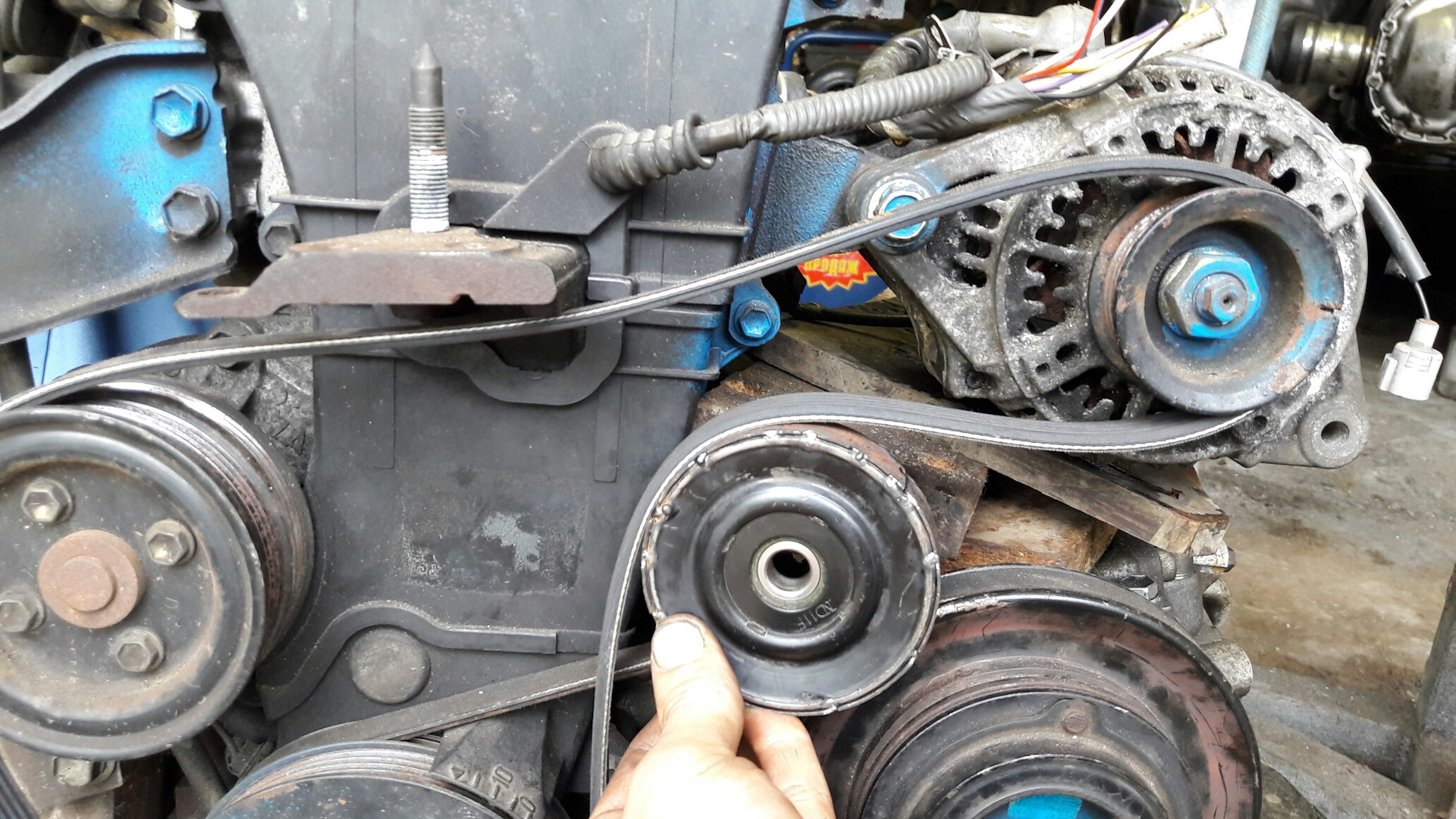 Как заменить ремень грм на форд мондео 2 1.8 бензин своими руками?